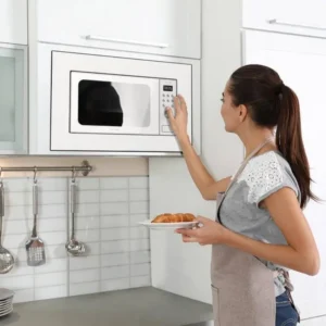 Microonde da incasso Cecotec 01378 20/L bianco